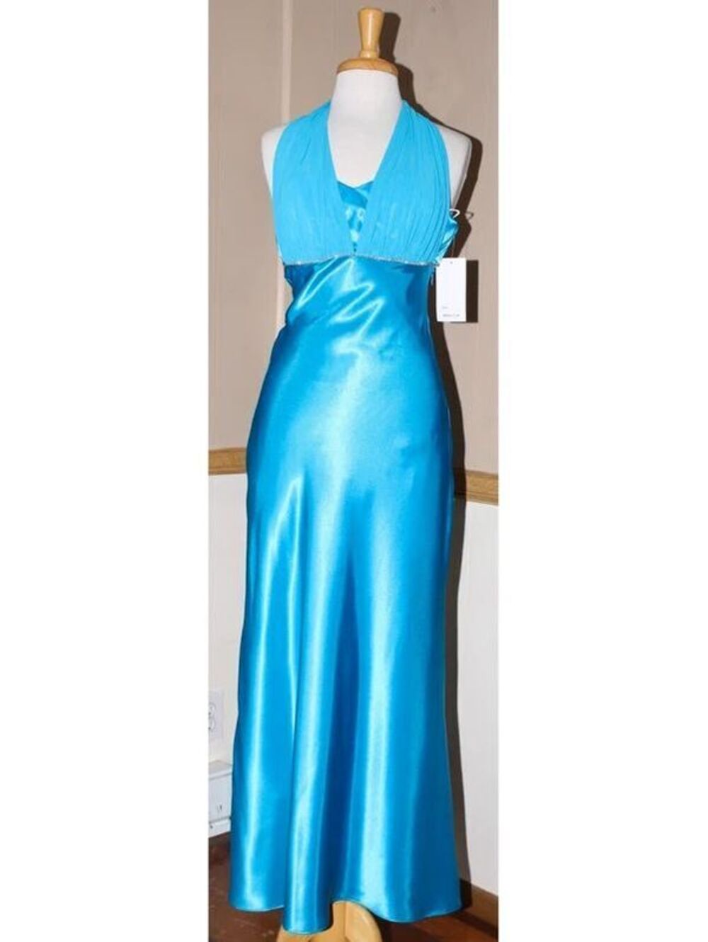 Poly USA 2756 Satin and Chiffon Halter Style Formal Gown-Size S-Turquoise-NWT